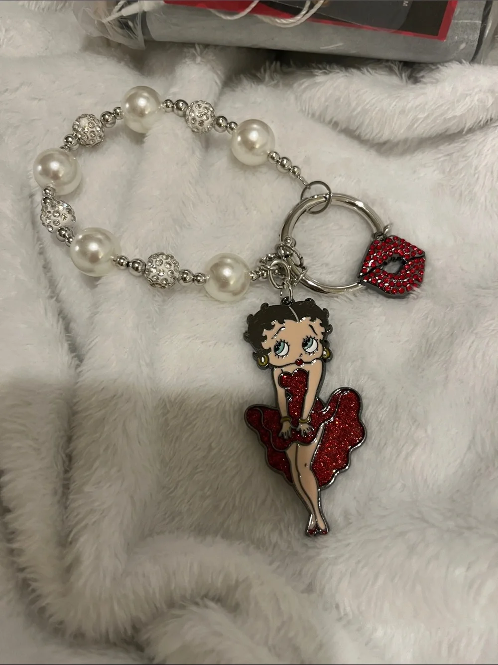 Betty Boop Faux Pearl and Red Lips Keychain/Bag Charm.